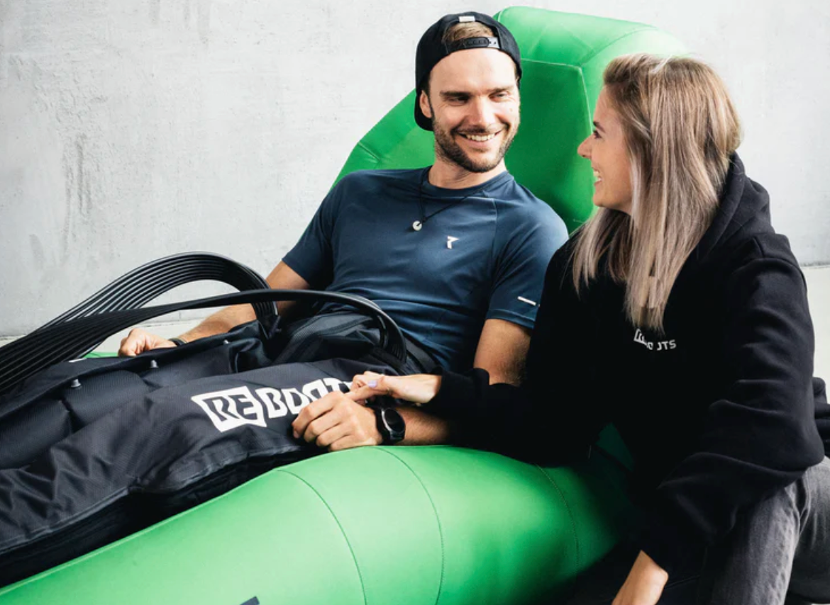 Ein Pärchen, welches zusammen mit Reboots regeneriert.