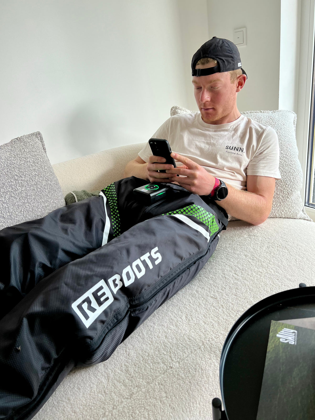 Constantin Leinekugel vom Reboots Athletes Project bei seiner Recovery vor dem Ötztaler Radmarathon.