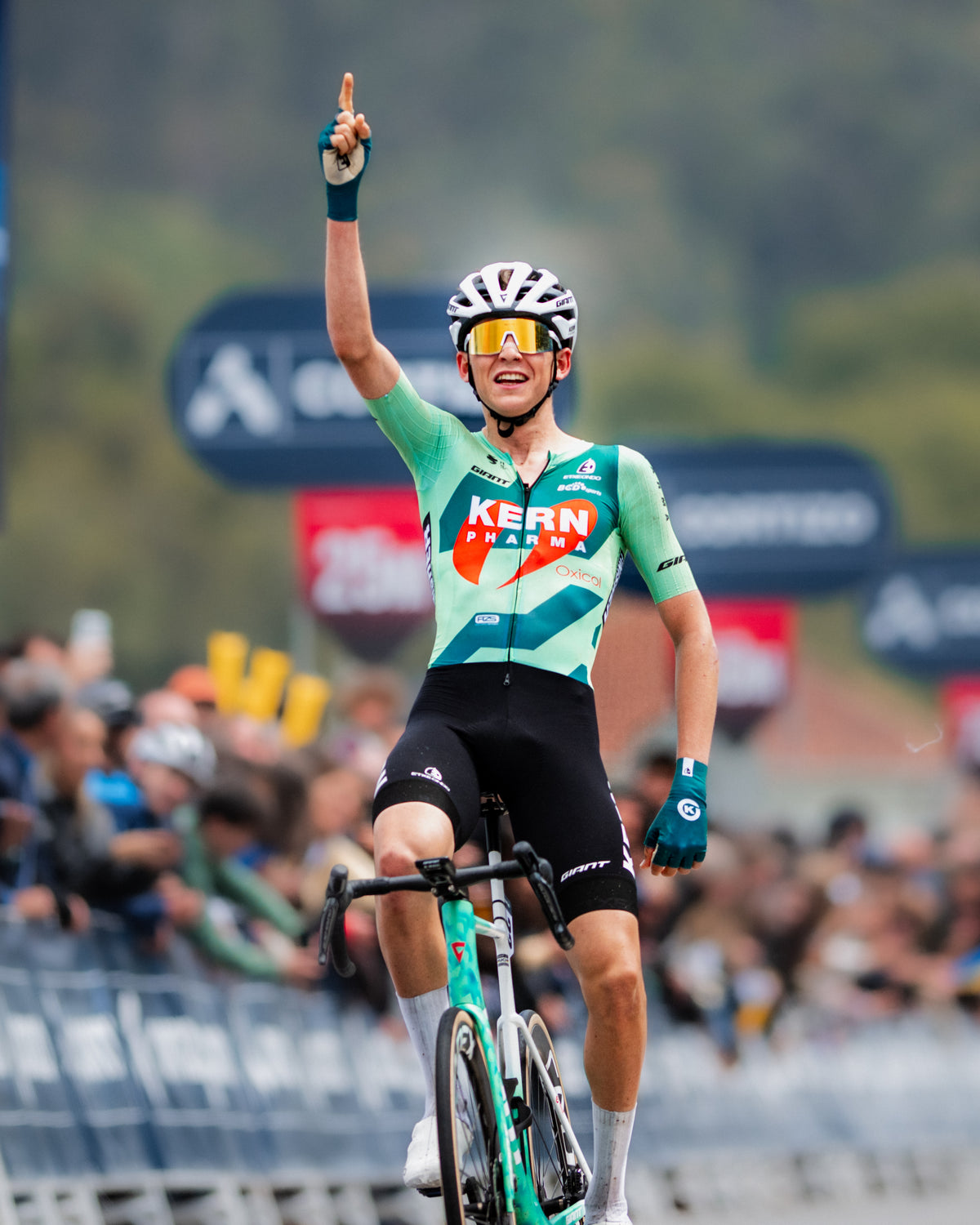 Kern Pharma Cycling Team X Reboots